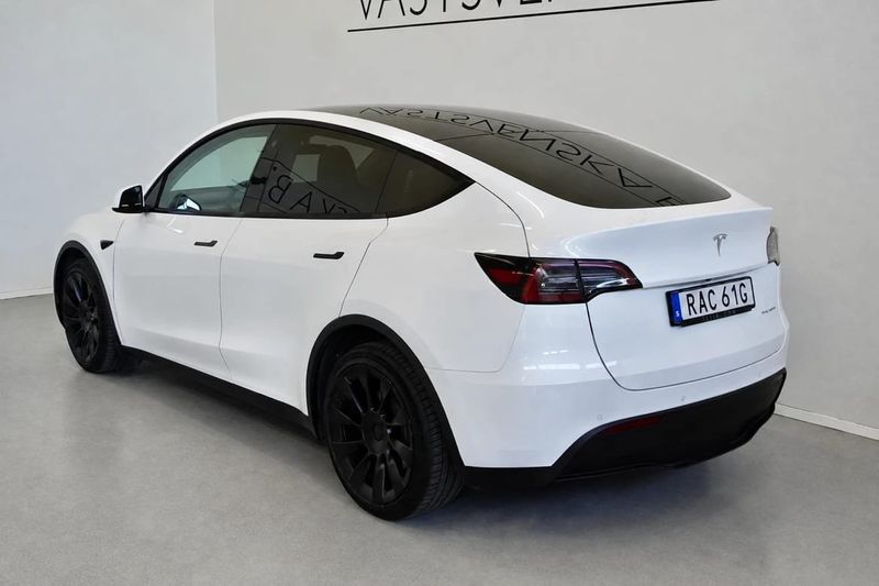 Tesla Model Y bild 7