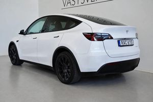 Tesla Model Y bild 6