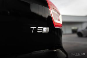 Volvo XC40 bild 15