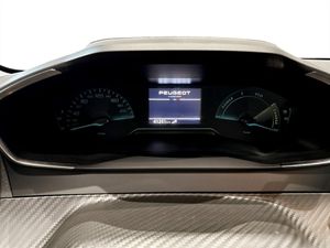 Peugeot 208 bild 8