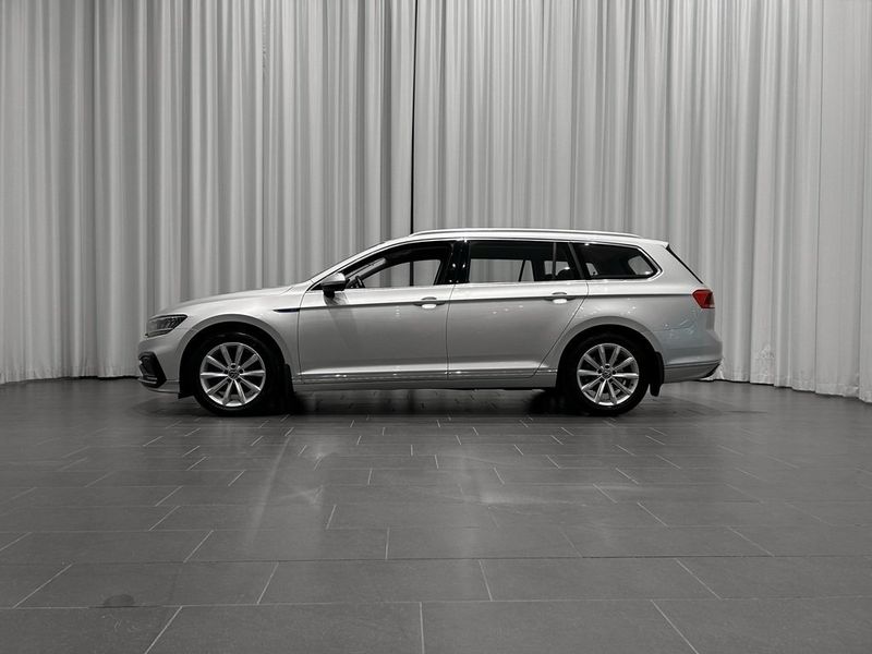 Volkswagen Passat bild 2