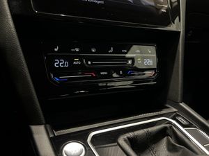 Volkswagen Passat bild 12
