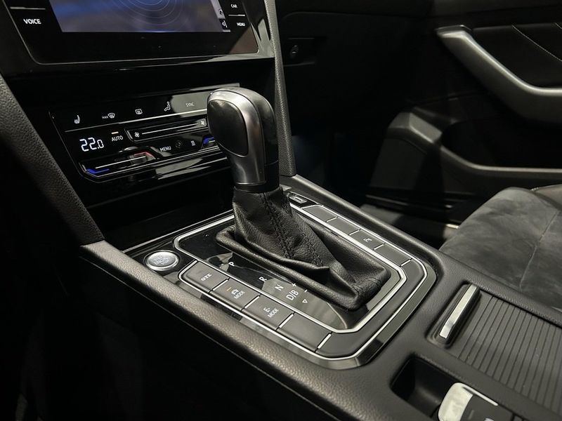 Volkswagen Passat bild 13