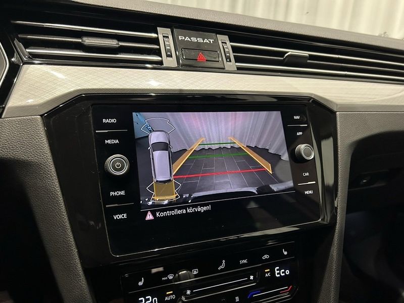 Volkswagen Passat bild 11
