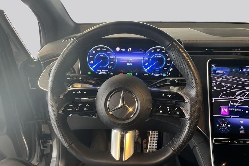 Mercedes EQE43 SUV bild 10