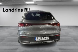 Mercedes EQE43 SUV bild 5