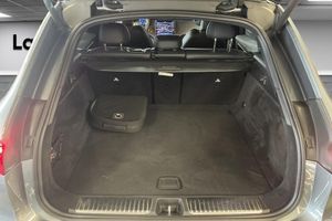 Mercedes EQE43 SUV bild 14
