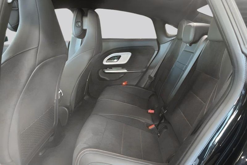 Mercedes CLA250 bild 9