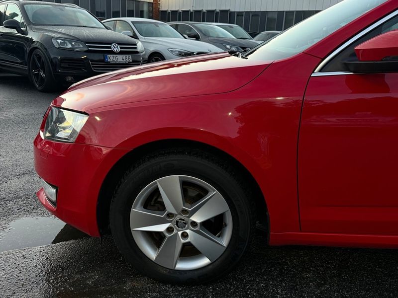Skoda Octavia bild 2
