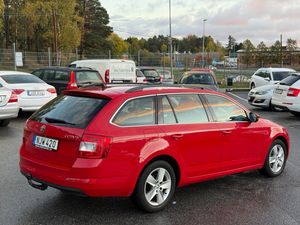 Skoda Octavia bild 7