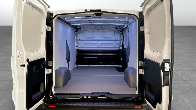 Nissan Primastar bild 10