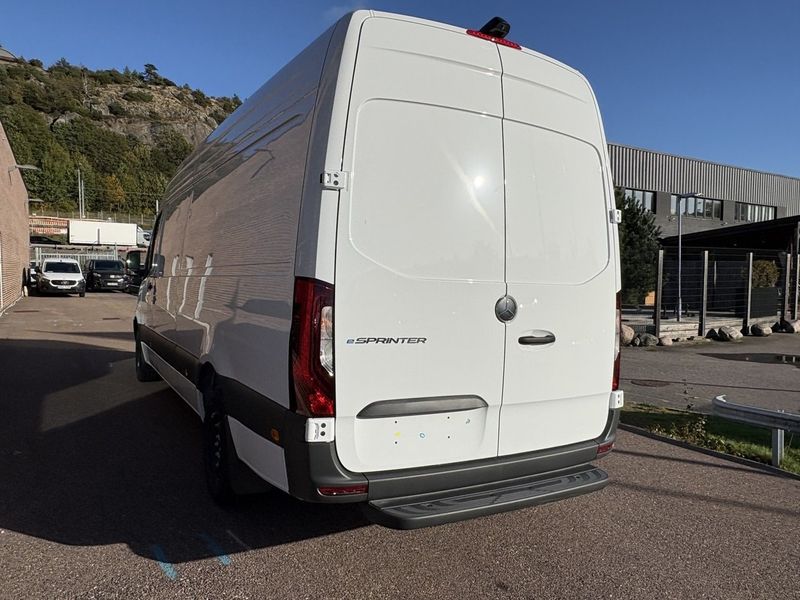 Mercedes Sprinter bild 3