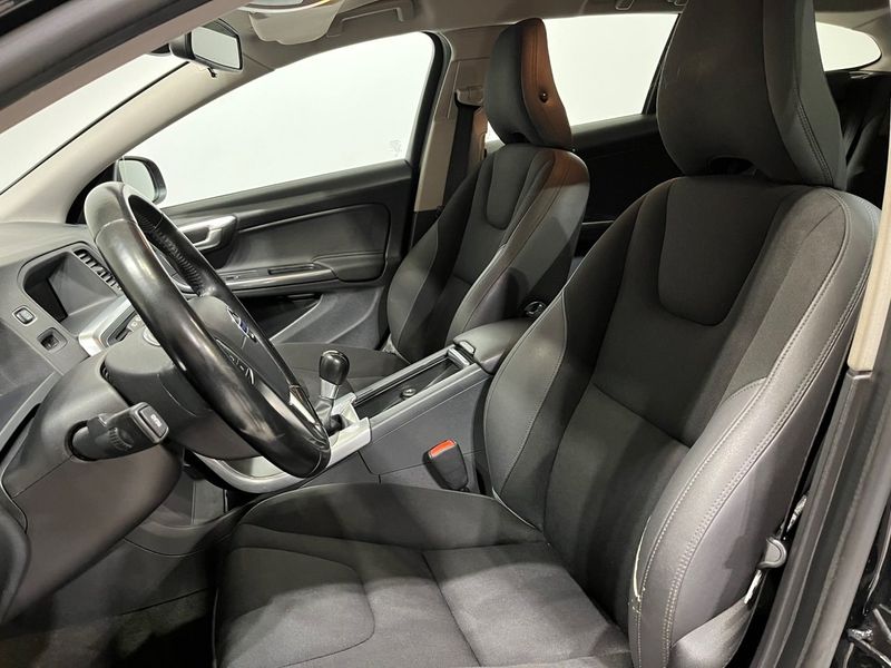 Volvo V60 bild 10