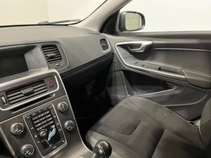 Volvo V60 bild 16