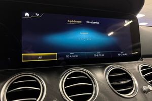 Mercedes E220 bild 18