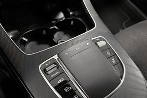 Mercedes E220 bild 12