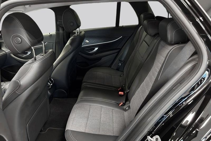 Mercedes E220 bild 9