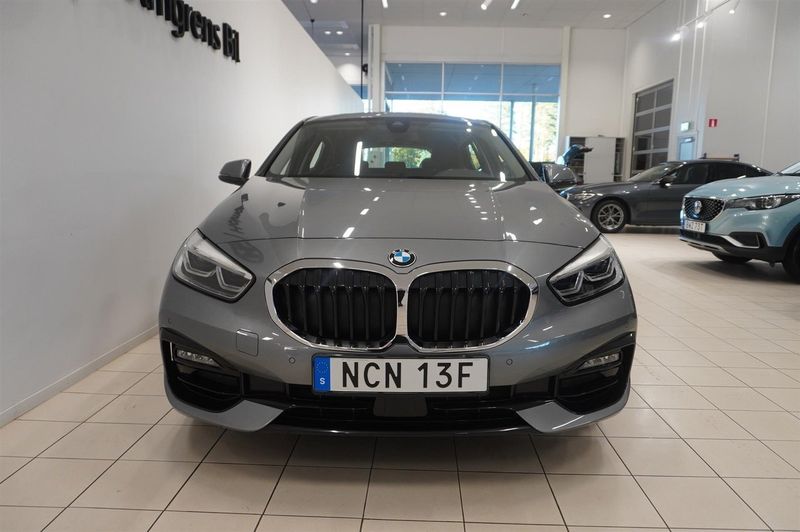 BMW 118 bild 15