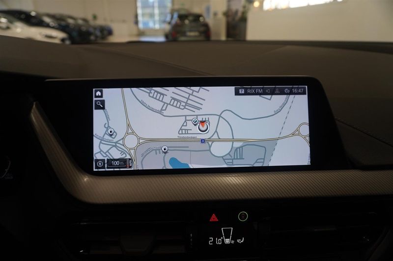 BMW 118 bild 13