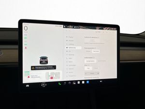 Tesla Model 3 bild 25