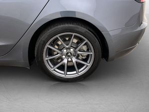 Tesla Model 3 bild 29
