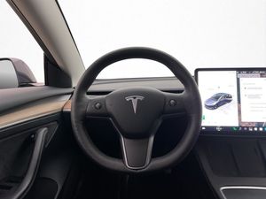 Tesla Model 3 bild 16