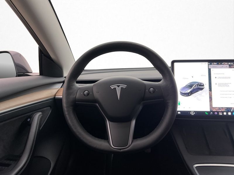 Tesla Model 3 bild 16
