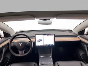 Tesla Model 3 bild 15