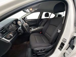 BMW 520 bild 12