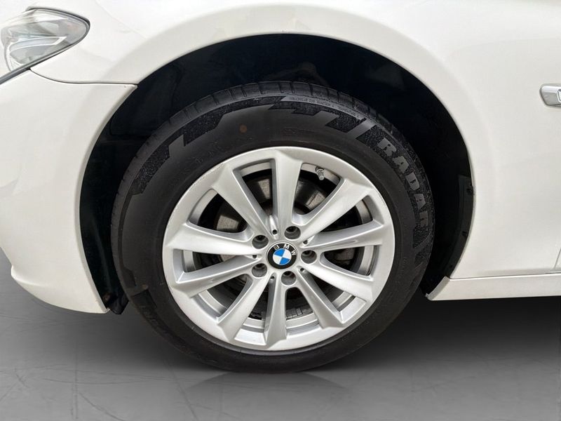 BMW 520 bild 28