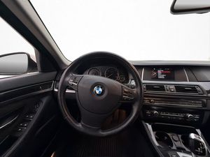 BMW 520 bild 16