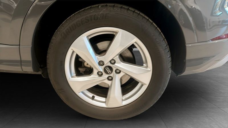 Audi Q3 bild 7