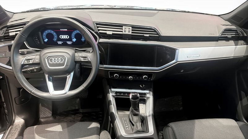 Audi Q3 bild 11
