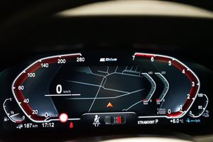 BMW 330 bild 19
