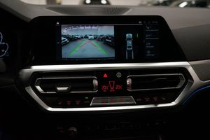 BMW 330 bild 17