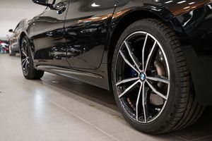 BMW 330 bild 7