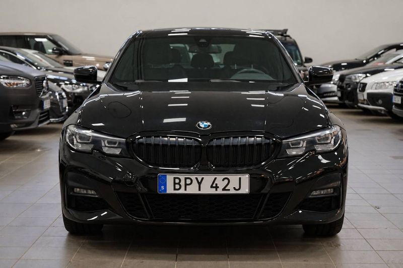 BMW 330 bild 3