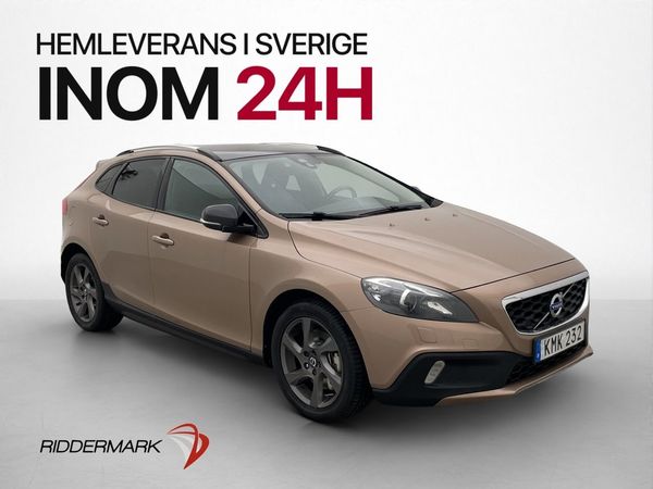 Volvo V40 Cross Country D4 Summum Pano Kamera Värmare Skinn - 2015