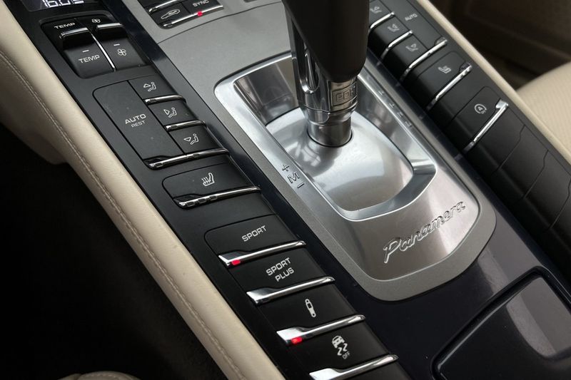 Porsche Panamera bild 30