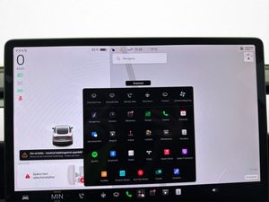 Tesla Model 3 bild 16
