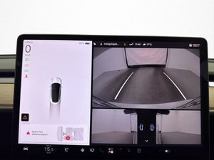 Tesla Model 3 bild 14