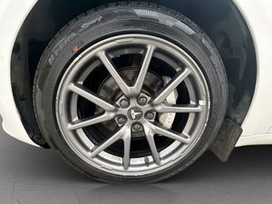 Tesla Model 3 bild 27
