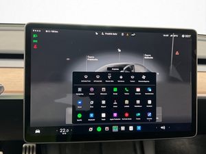Tesla Model 3 bild 16