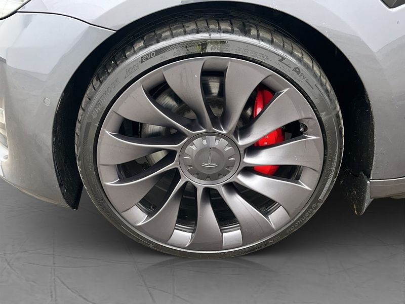 Tesla Model 3 bild 27