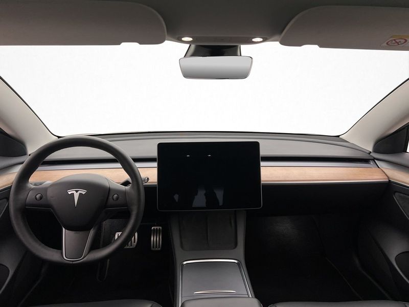 Tesla Model 3 bild 12