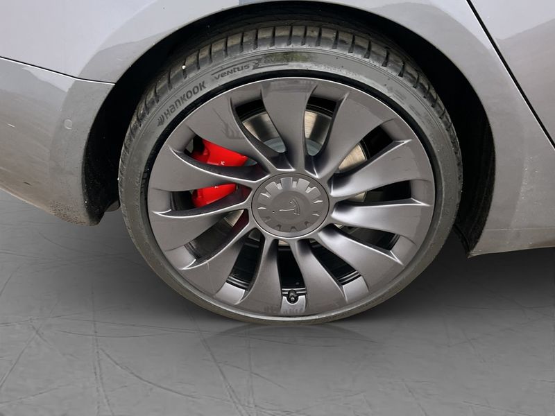 Tesla Model 3 bild 29