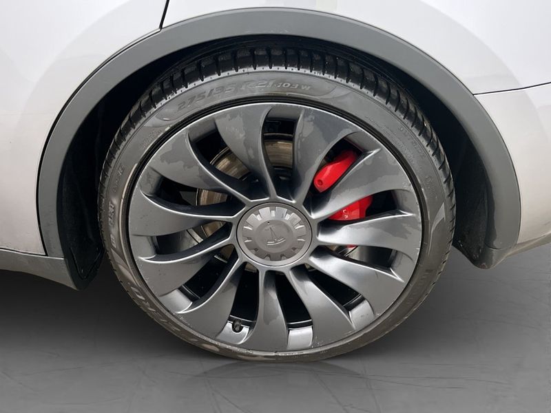 Tesla Model Y bild 29