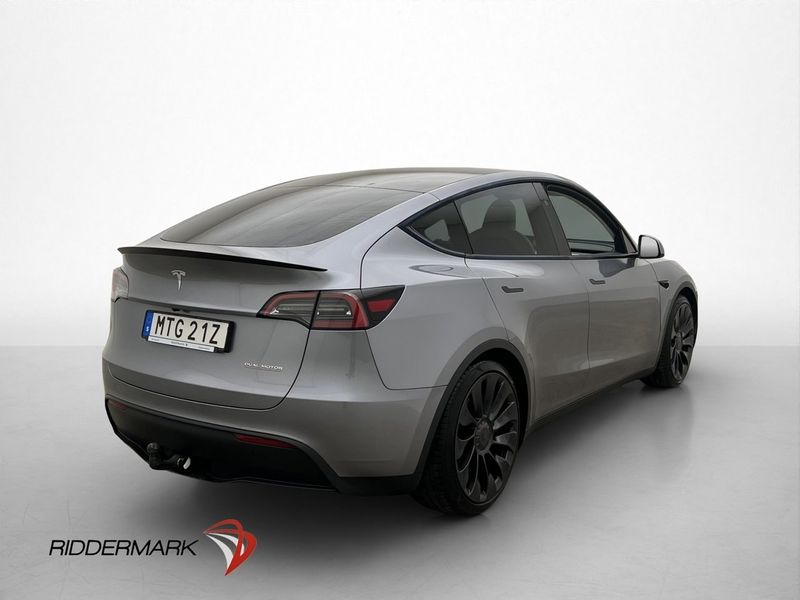 Tesla Model Y bild 8