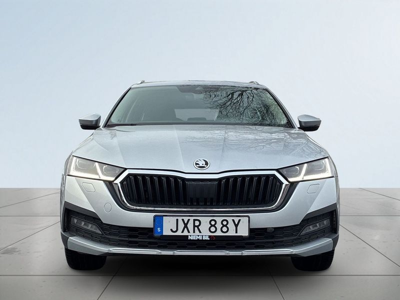 Skoda Octavia bild 2