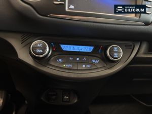 Toyota Yaris bild 11